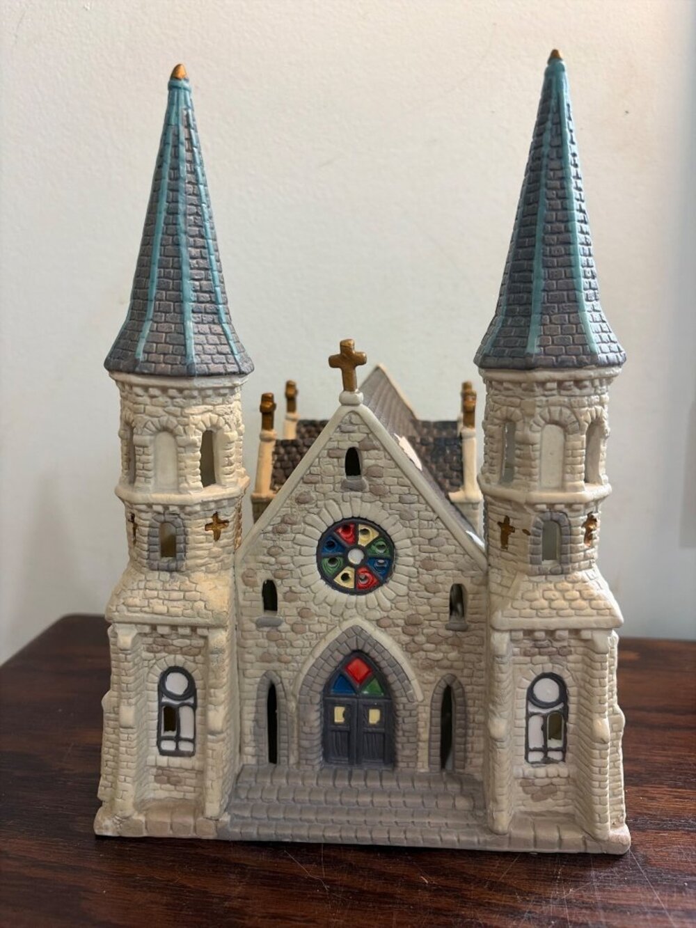 Vintage Dickens Ceramic Church Porcelain Lighted House Stained Glass Windows